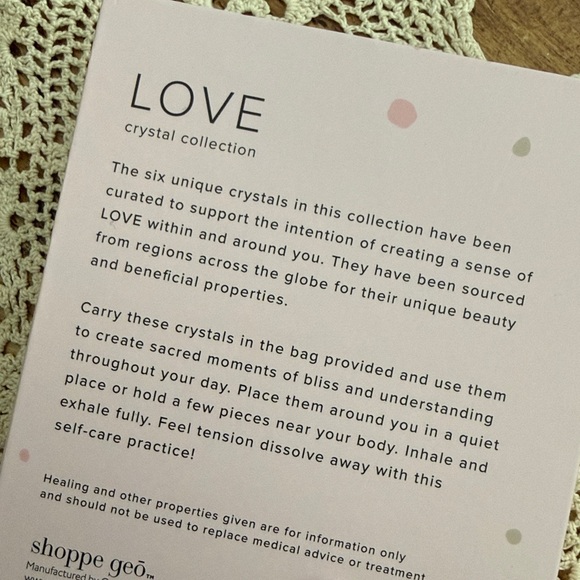 LOVE | Crystal Collection - Picture 5 of 5